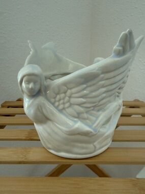 White Ceramic Angel Planter / Candle
Holder - Vintage Style Cherub Decor